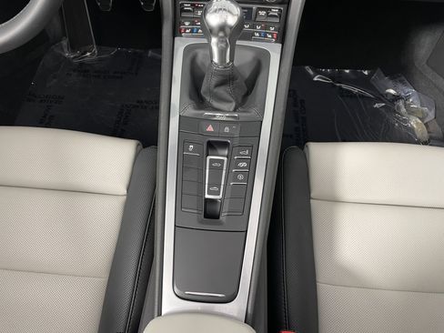 Used 2025 Porsche 718 Boxster S image 20