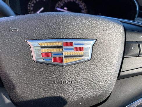 Used 2017 Cadillac XT5 Luxury w/ Driver Awareness Package AWD/4WD image 26