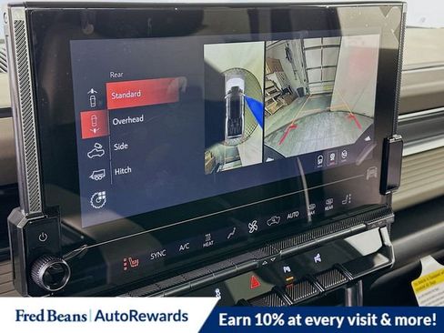 New 2026 GMC Hummer EV 4x4 Crew Cab image 10