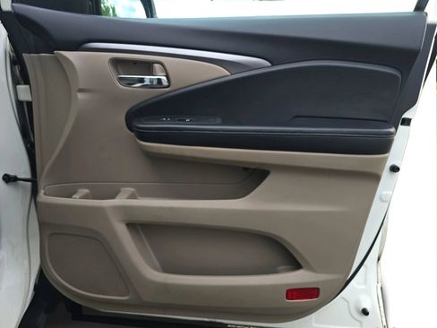 Used 2016 Honda Pilot EX-L image 23