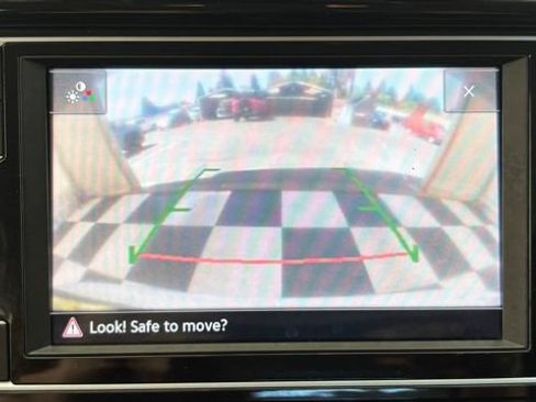 Used 2023 Volkswagen Taos S FWD image 37