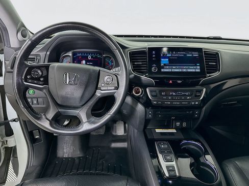 Used 2020 Honda Pilot Elite image 19