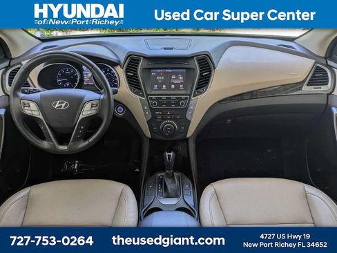 Used 2017 Hyundai Santa Fe Sport FWD image 18