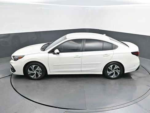 Used 2024 Subaru Legacy Premium AWD/4WD image 27