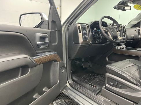Used 2017 GMC Sierra 1500 Denali w/ Denali Ultimate Package AWD/4WD image 14