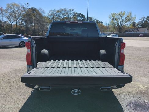 Certified 2025 Chevrolet Silverado 1500 LTZ image 26