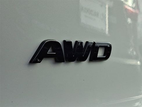 Used 2022 Kia Telluride SX w/ SX Prestige Package image 32