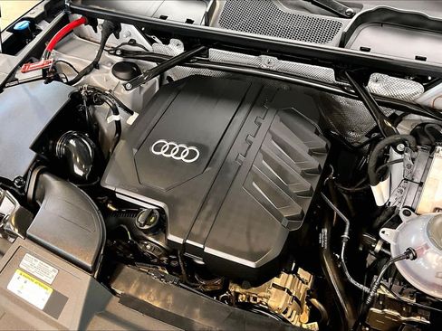 Used 2024 Audi Q5 2.0T Premium Plus AWD/4WD image 31