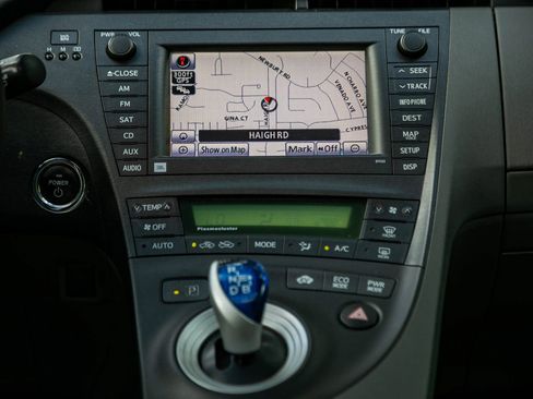 Used 2011 Toyota Prius Four w/ Solar Roof Pkg FWD image 24