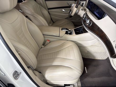 Used 2020 Mercedes-Benz S 560 Sedan image 11