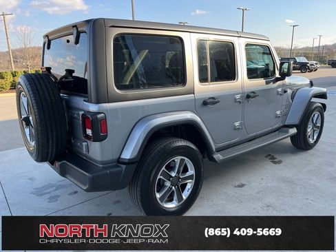 Used 2019 Jeep Wrangler Unlimited Sahara image 19