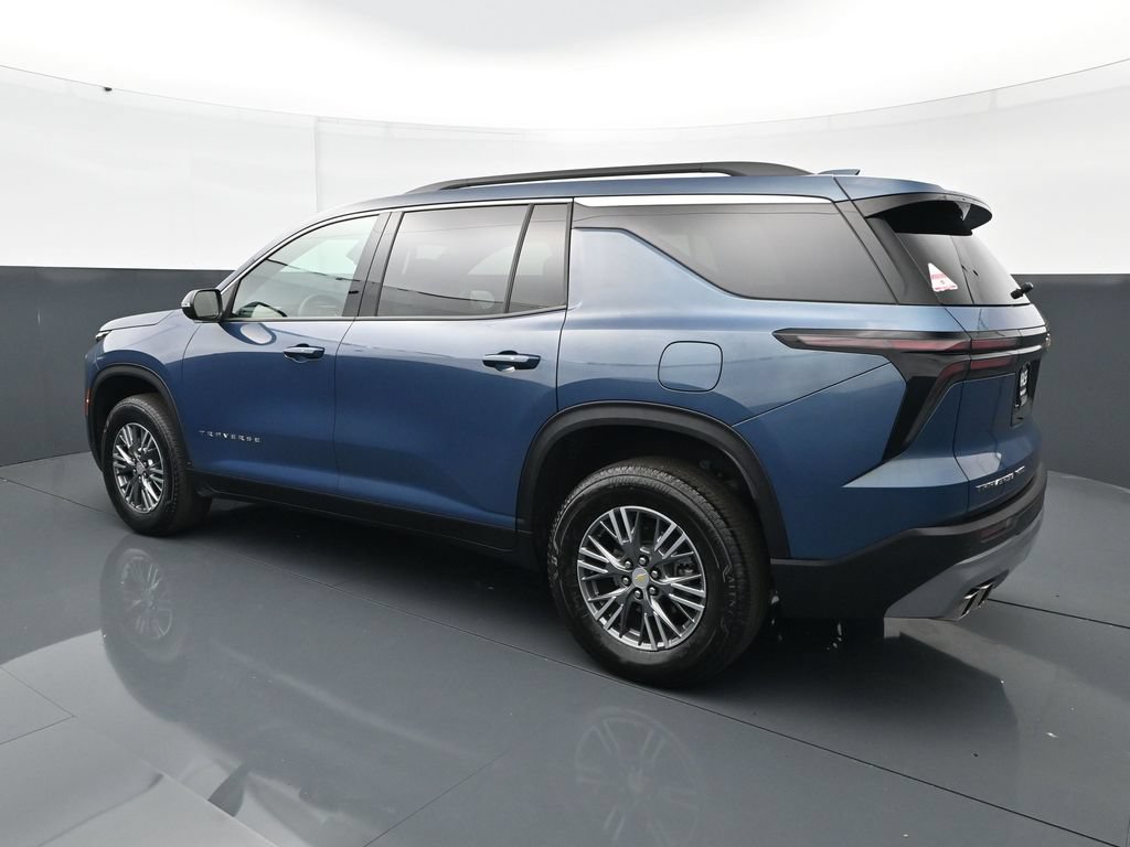 Used 2025 Chevrolet Traverse LT w/ LPO, Floor Liner Package AWD/4WD image 4