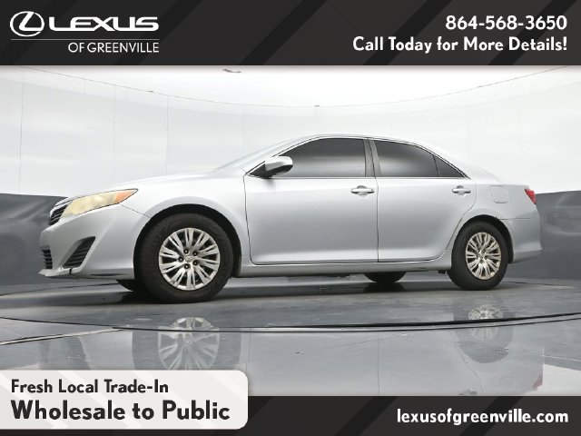 Used 2014 Toyota Camry FWD image 20