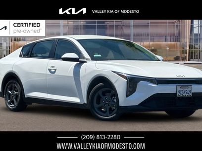 Certified 2025 Kia K4