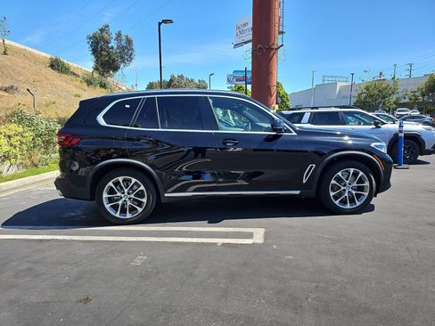 Used 2021 BMW X5 xDrive40i w/ Convenience Package AWD/4WD image 8