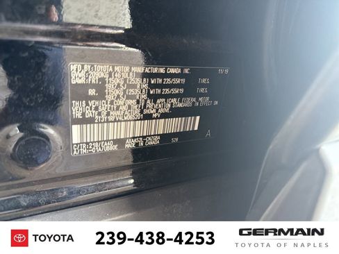 Used 2020 Toyota RAV4 Limited image 25