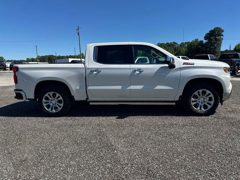 Used 2024 Chevrolet Silverado 1500 LTZ w/ LTZ Premium Package AWD/4WD image 5