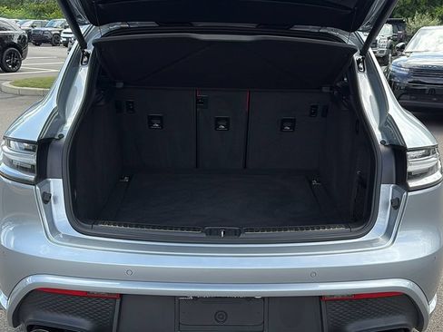 Used 2024 Porsche Macan GTS AWD/4WD image 27