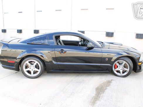 Used 2007 Ford Mustang GT RWD image 15