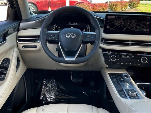 Certified 2025 INFINITI QX60 Luxe image 19