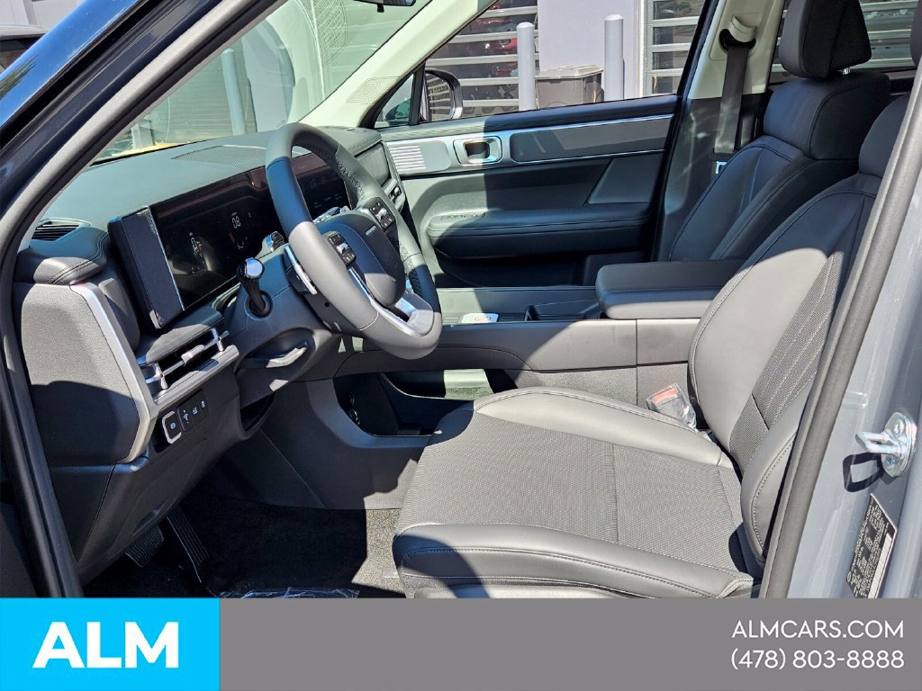 Used 2026 Hyundai Santa Fe SEL FWD image 6