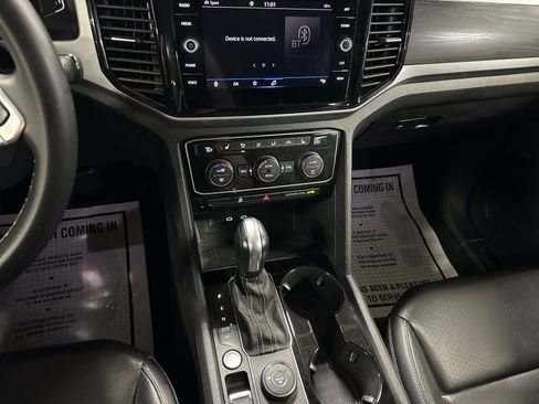 Used 2022 Volkswagen Atlas SE image 21