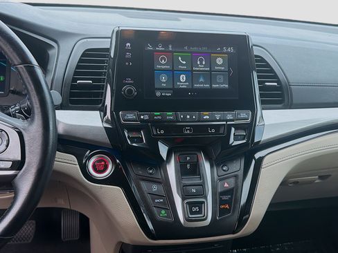 Used 2023 Honda Odyssey Touring image 12