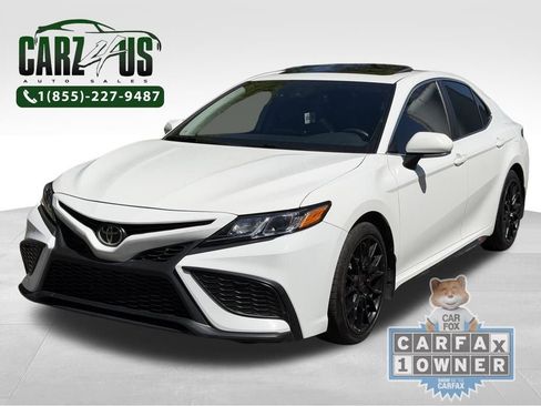 Used 2022 Toyota Camry SE w/ TRD Appearance Package (TMS) FWD image 1