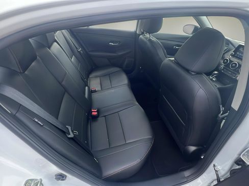 Used 2024 Nissan Sentra SR w/ SR Premium Package image 14