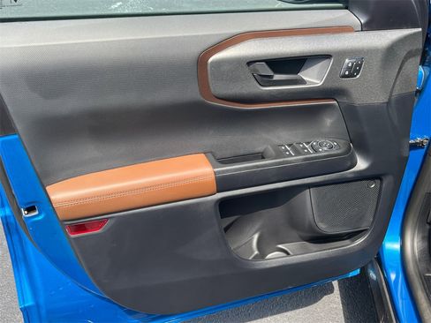 Used 2025 Ford Bronco Sport Outer Banks image 11