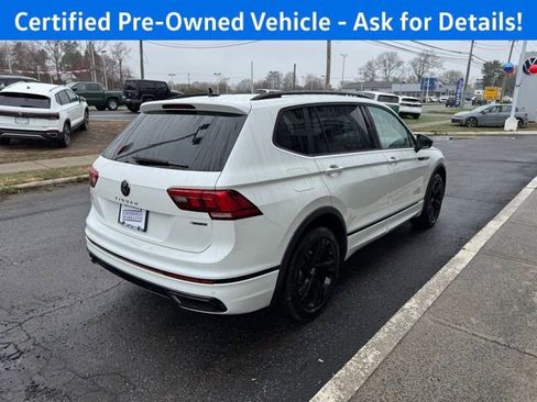 Certified 2023 Volkswagen Tiguan SE R-Line AWD/4WD image 6