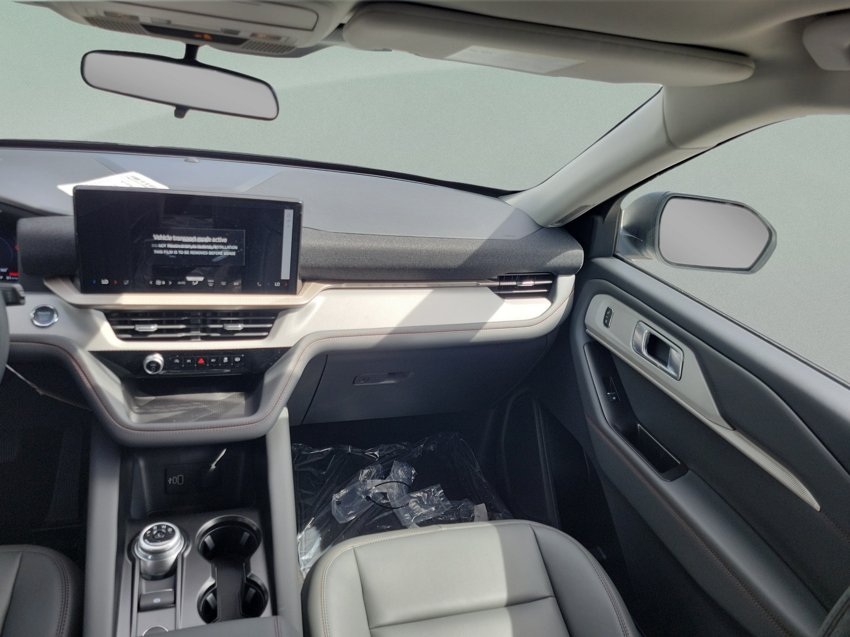 New 2026 Ford Explorer Active w/ Active Comfort Package RWD image 9