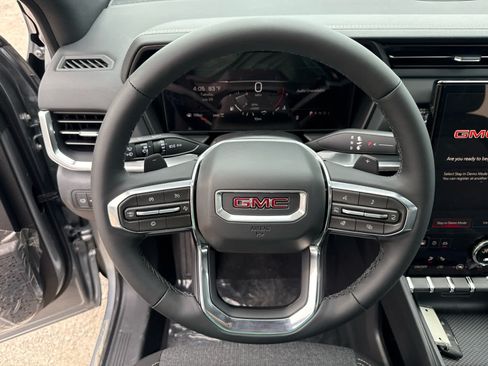 New 2027 GMC Terrain Elevation w/ LPO, Floor Liner Package AWD/4WD image 15