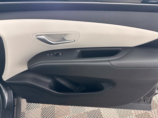 Certified 2024 Hyundai Tucson SE FWD image 25