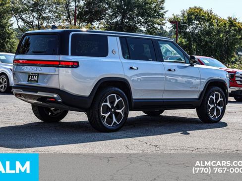 Used 2024 Rivian R1S Adventure image 6
