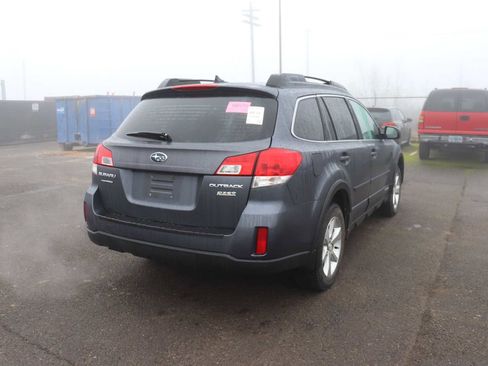Used 2014 Subaru Outback 2.5i Limited image 5