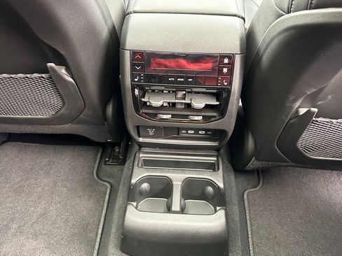 New 2026 Jeep Grand Cherokee L Limited w/ Limited Altitude Package image 20