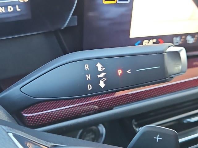New 2027 Chevrolet Traverse RS FWD image 16