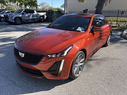 Used 2020 Cadillac CT5 V w/ Premium Package image 3