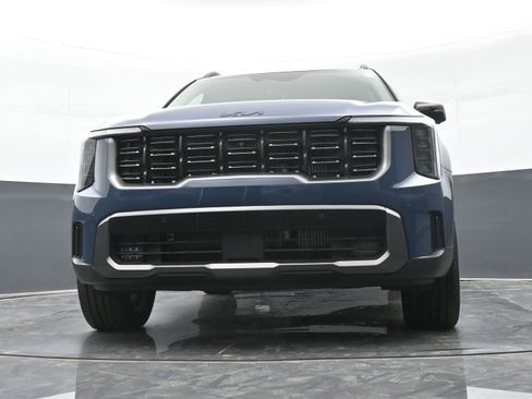 Used 2025 Kia Sorento SX image 41