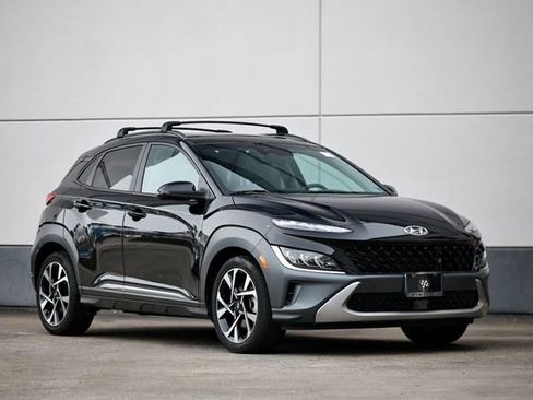 Used 2023 Hyundai Kona Limited image 1