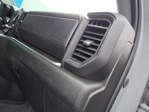 Used 2024 Chevrolet Silverado 2500 LT w/ All Star Edition AWD/4WD image 16