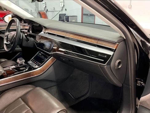 Used 2021 Audi A8 L 3.0T w/ Executive Plus Package image 17