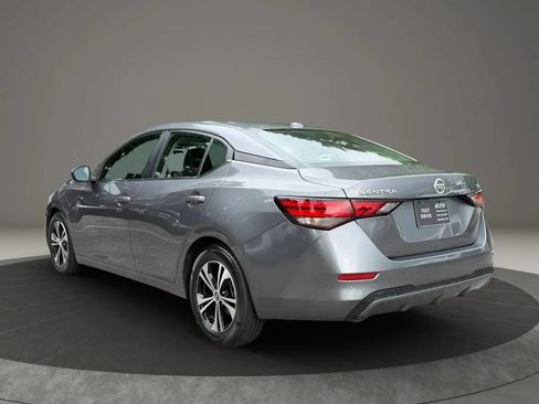 Used 2022 Nissan Sentra SV FWD image 6