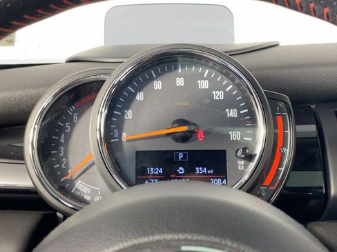 Used 2020 MINI Cooper S w/ Signature Upholstery Package image 18