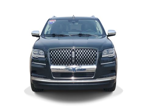 Used 2024 Lincoln Navigator Black Label AWD/4WD image 2