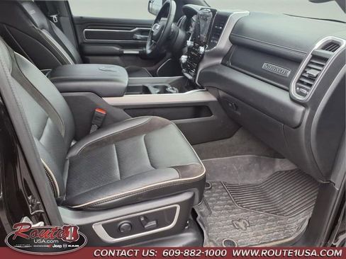 Used 2023 RAM 1500 Laramie image 12