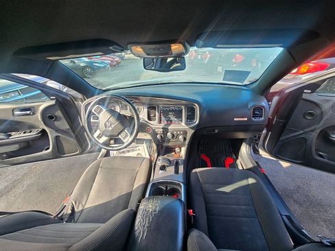 Used 2013 Dodge Charger SXT image 21