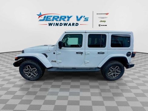 New 2026 Jeep Wrangler Unlimited Sahara AWD/4WD image 5