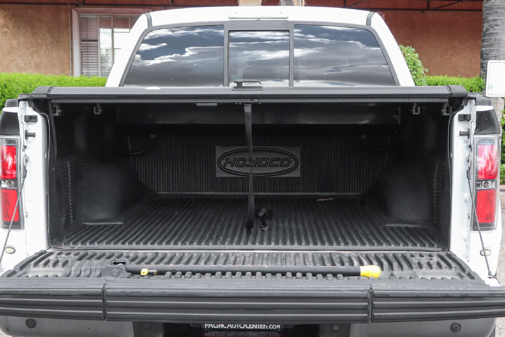 Used 2014 Ford F150 Raptor w/ Equipment Group 801A Luxury AWD/4WD image 9
